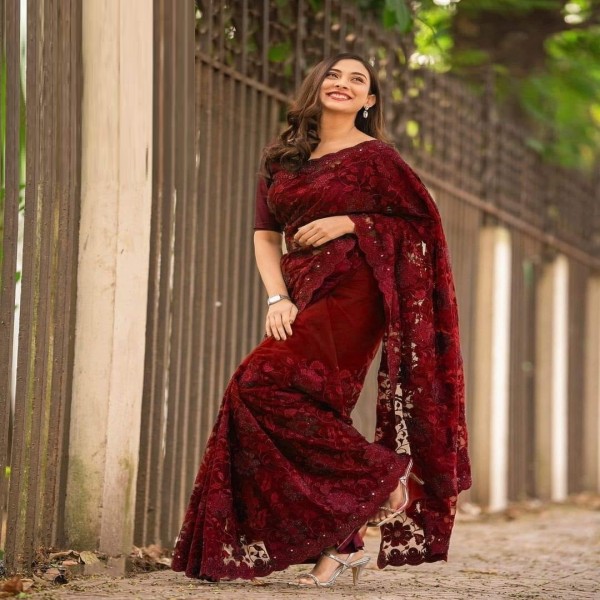 Latest Designer Georgette Saree S-115
