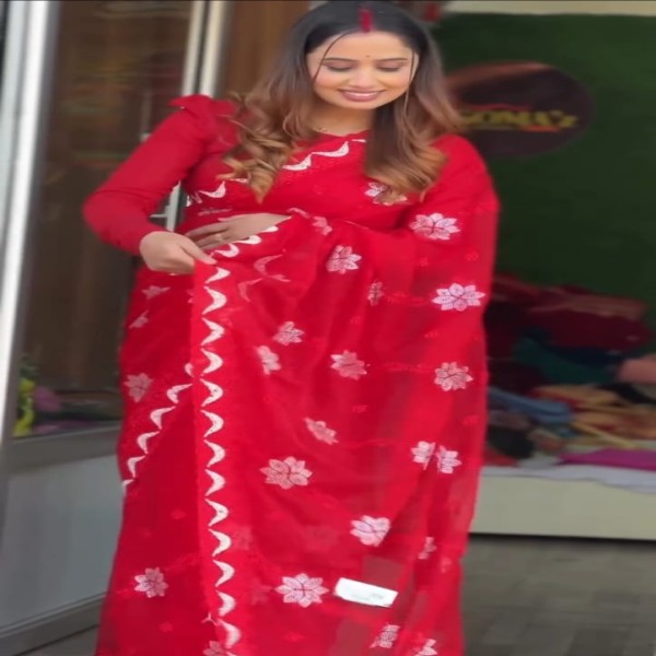 Latest Designer Georgette Saree S-154