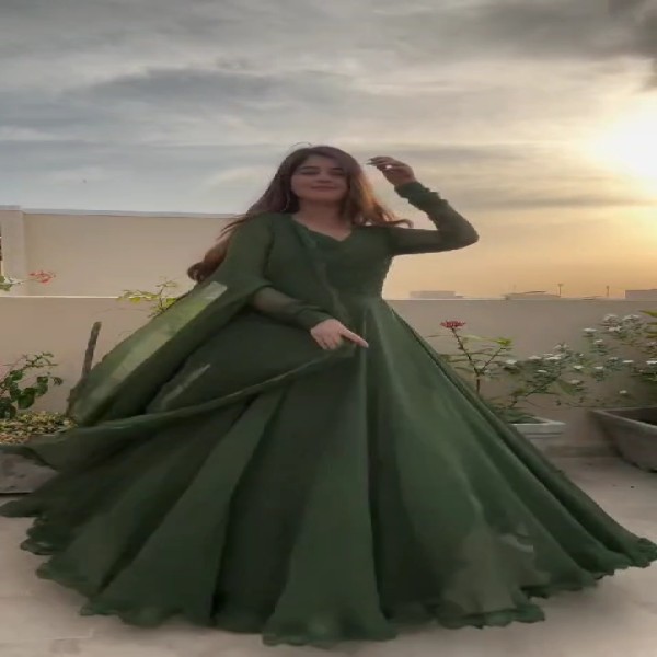 Gorgeous Designer Three Piece 112